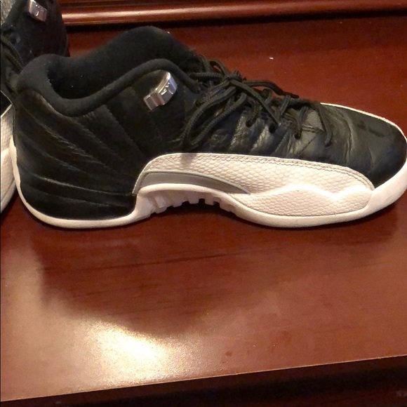 Low top Jordan 11’s - Picture 3 of 5